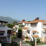 Meandros Village アパート *
