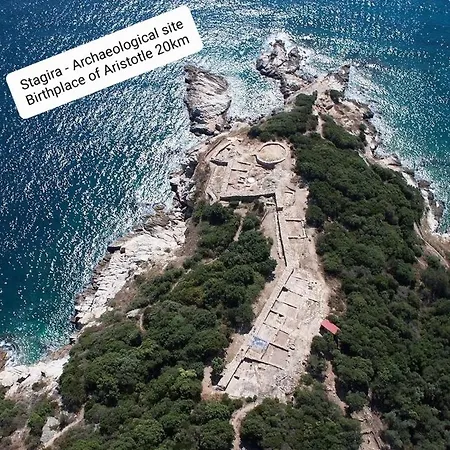 Meandros Village