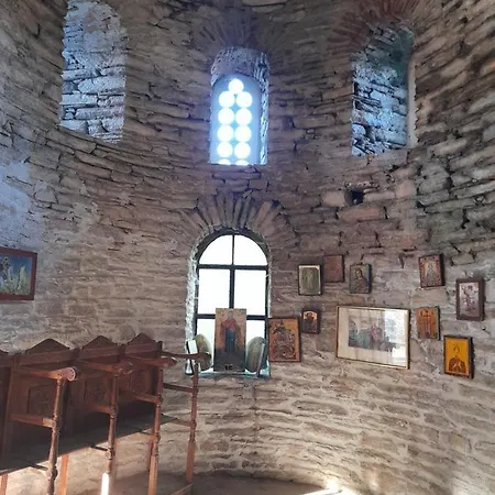 Meandros Village *