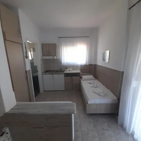 Meandros Village * Vrasná