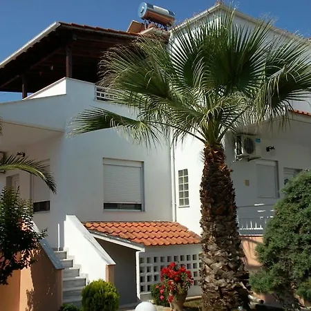 アパート Meandros Village