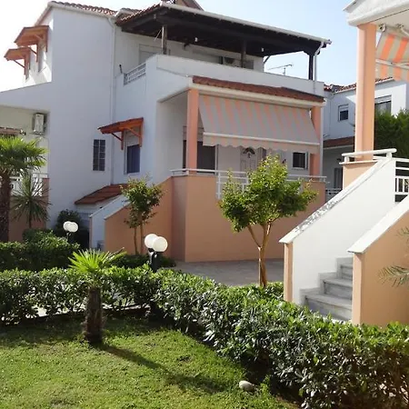 Apartment Meandros Village