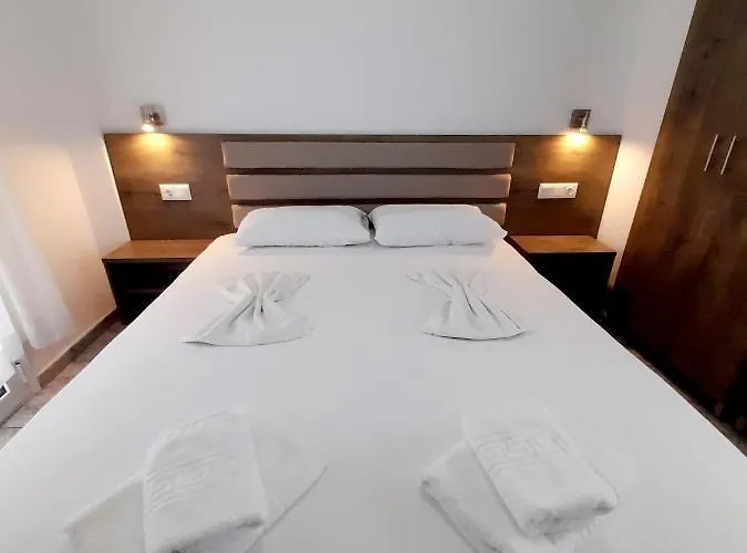 Meandros Village Apartamento Vrasná